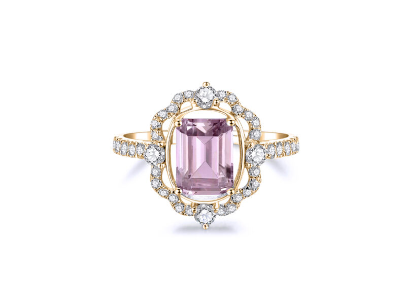 eden-emerald-cut-morganite-halo-gold-ring
