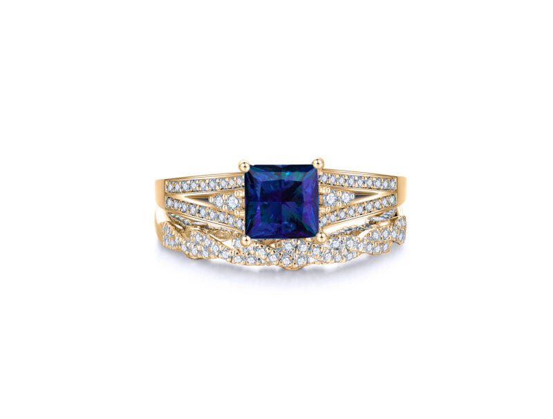 paris-princess-cut-alexandrite-gold-ring