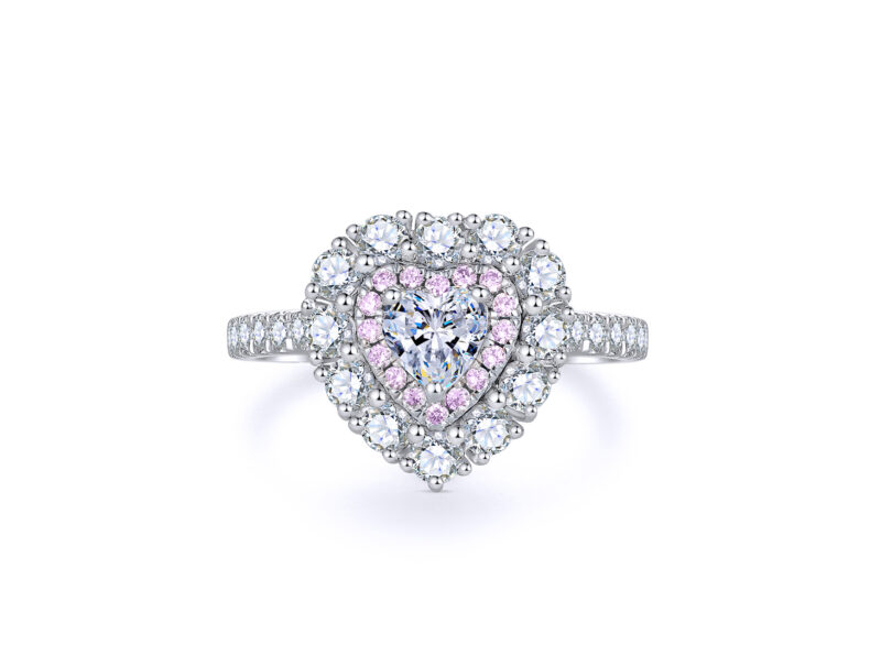 valeria-heart-cut-halo-gold-ring