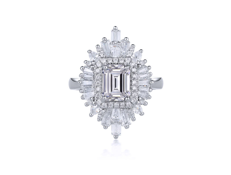 skye-emerald-cut-halo-gold-ring