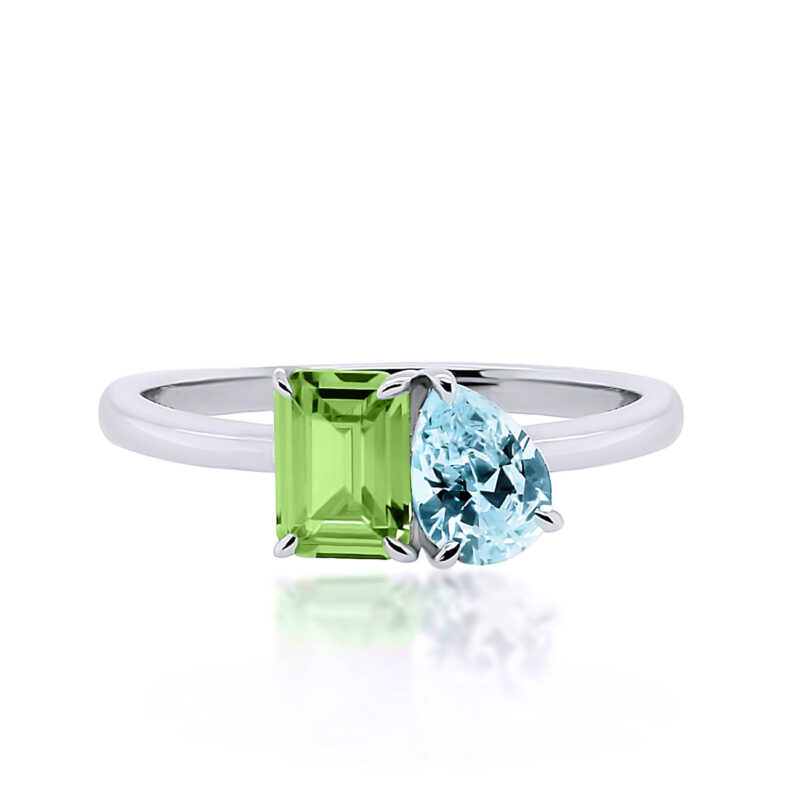nyte-emerald-pear-cut-gold-engagement-ring