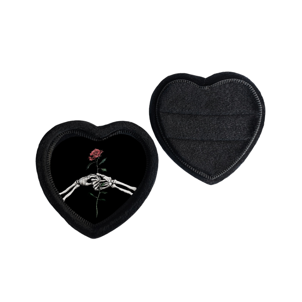 Custom-heart-ring-box-gothic-sapphire-studios