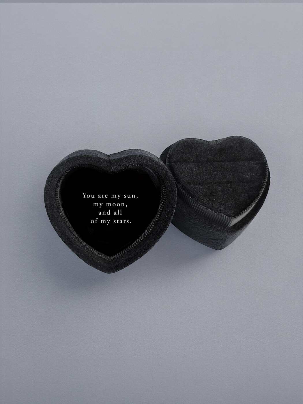 Custom-heart-ring-box-gothic-sapphire-studios-stars