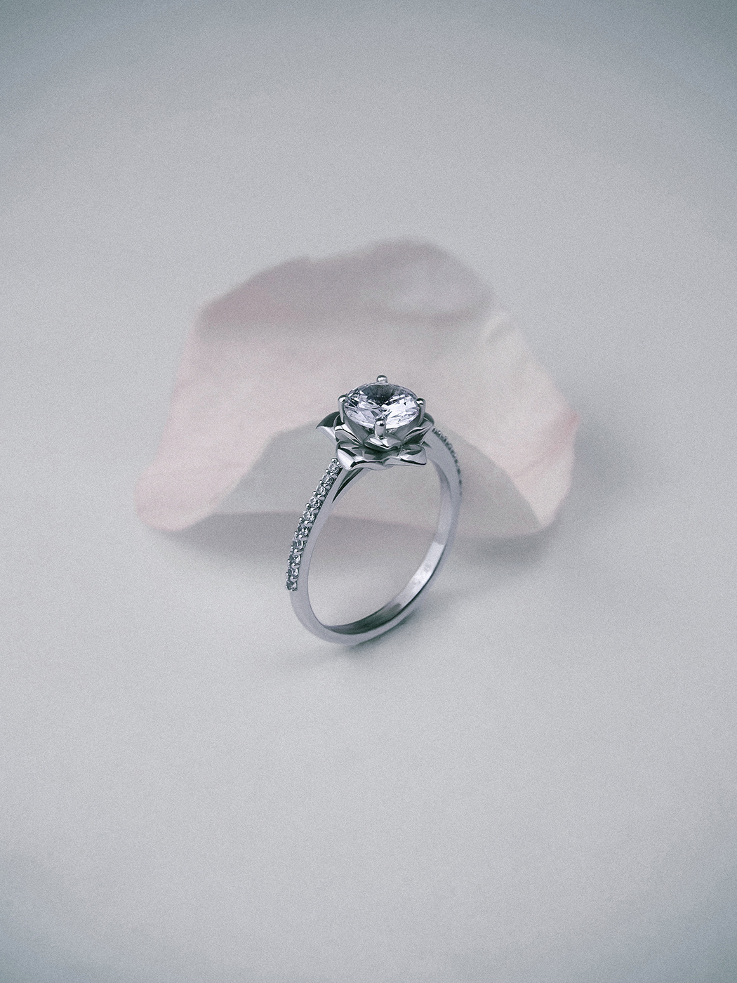 viola-two-tone-gold-floral-morganite-engagement-ring-ph2 viola-two-tone-gold-floral-morganite-engagement-ring