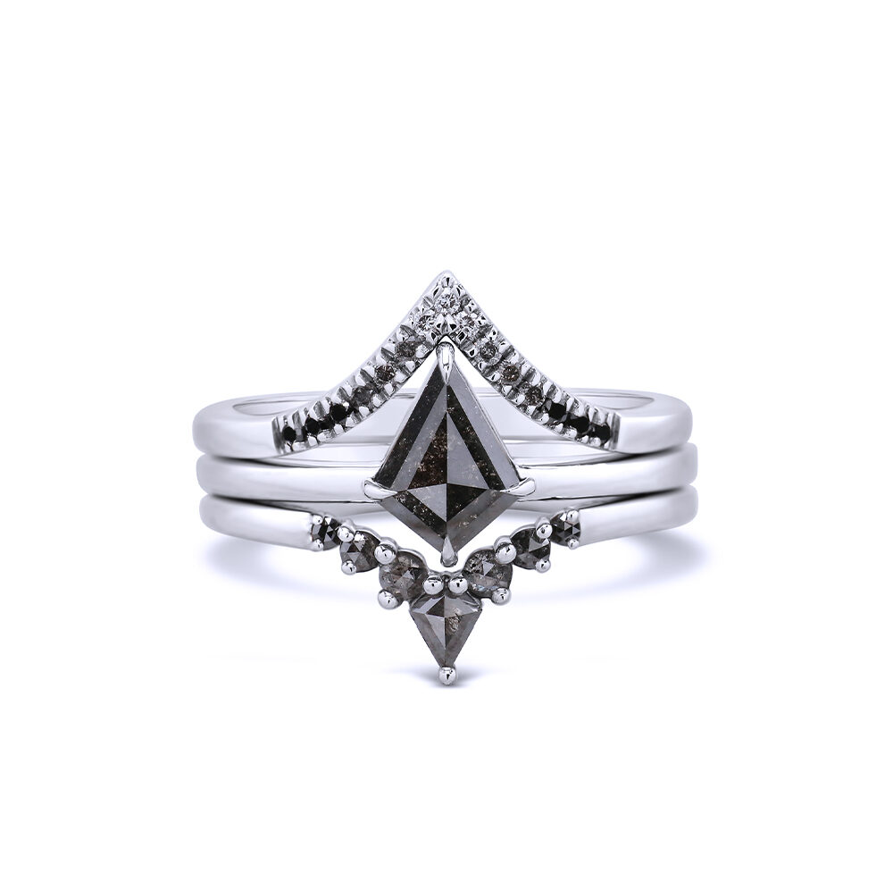 Kite-Cut-Salt-And-Pepper-Ring