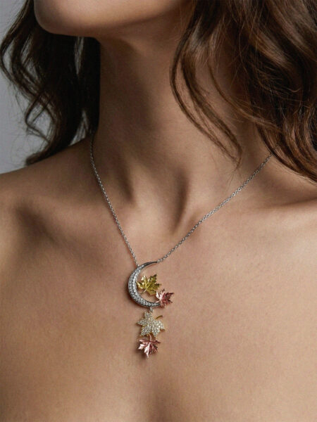 Fall-514-Moon-Floral-Pendant-3.4-ao