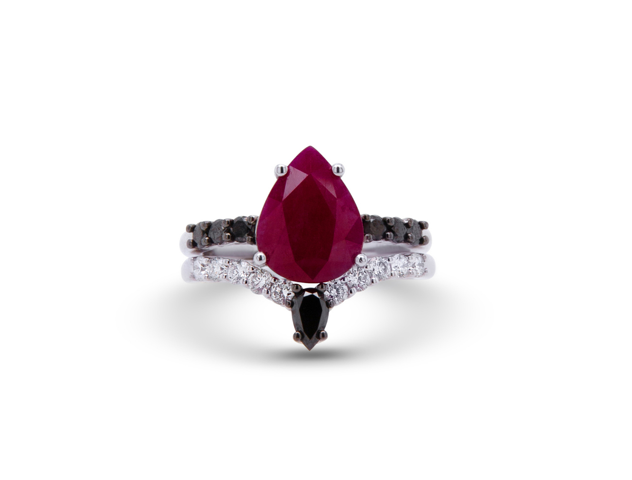 3-89ct-ruby-pear-cut-black-white-diamond-platinum-bridal-set